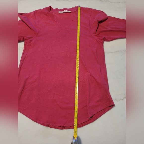 We The Free Pink Blouse with Relaxed Fit Raw Edges Size Medium - Picture 8 of 11